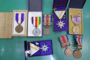 勲章、記章など軍装品をお買取りさせていただきました。(勲章買取/軍装品買取)