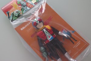 東映レトロソフビコレクション 仮面ライダーV3 ライダーマンをお買取りさせていただきました。(ソフビ人形買取/仮面ライダー人形買取)