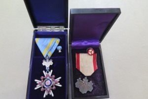 瑞宝章他勲章をお買取りさせていただきました。（軍装備品買取/勲章買取）