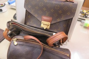 古いルイヴィトンのバッグをお買取りさせていただきました。(ヴィトン買取/ブランドバッグ買取)