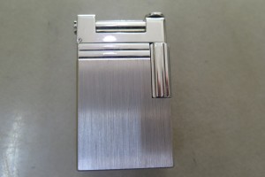 デュポンのライターをお買取りさせていただきました。(デュポン買取/ライター買取)