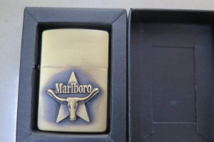 マルボロジッポライターをお買取りさせていただきました。(ジッポ買取/ライター買取)