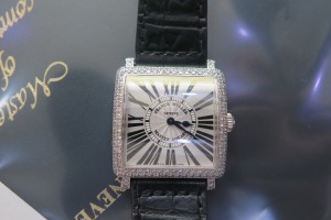 フランクミュラーの腕時計をお買取りさせていただきました。(ブランド腕時計買取)