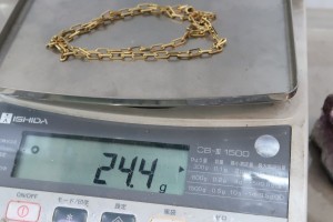 カルティエのK18/750ネックレスをお買取りさせていただきました。（カルティエ買取/リング買取）