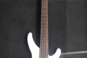 ヤマハのベースをお買取りさせていただきました。（ベース買取/弦楽器買取）